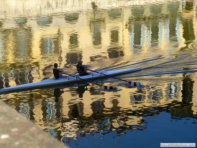 arno boat