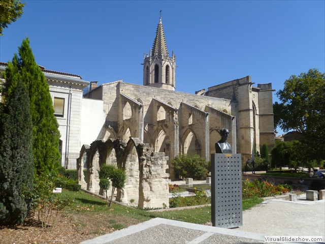 avignon ch tower