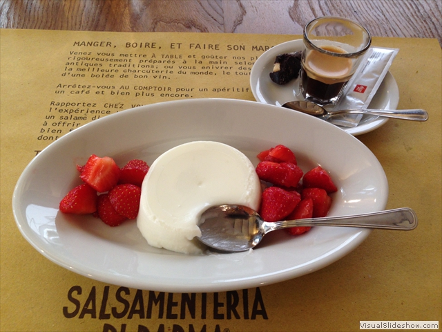 panna cotta cafe