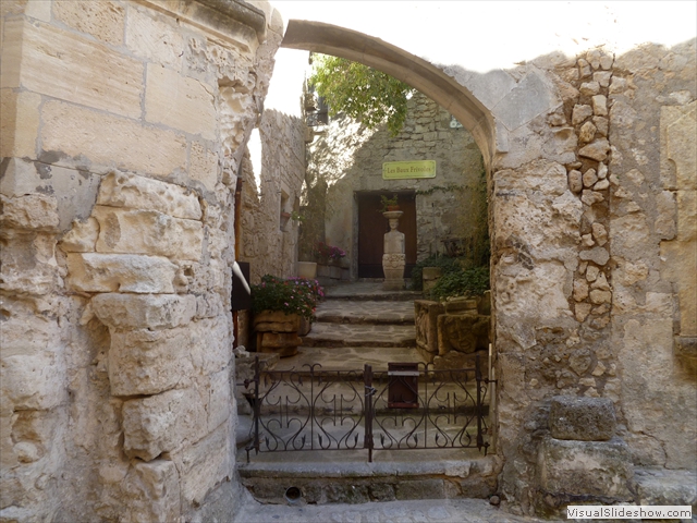 les baux arch