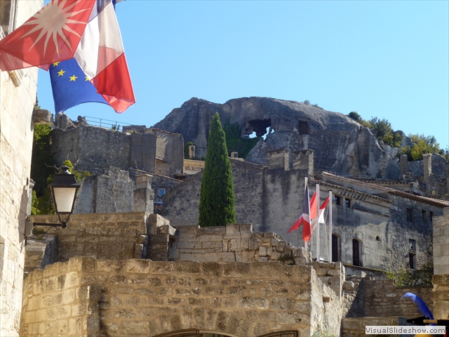 les baux flag